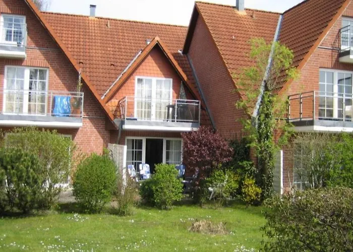 Gorch Fock Park 19 *